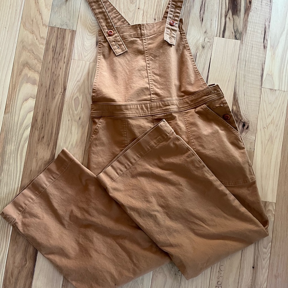 Patagonia Cropped Overalls - Organic Cotton size 4